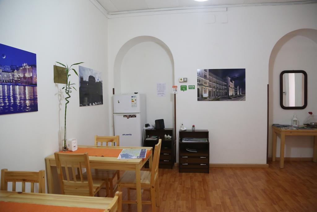 B&B Porto Vecchio Rooms - Stazione Centrale 트리에스테 외부 사진